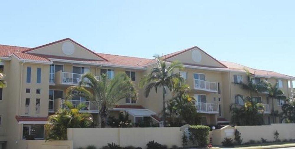 Sea Mist Palms Aparthotel Guldkusten Exteriör bild